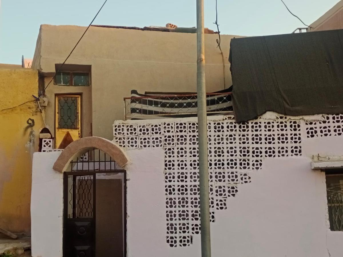 Local Home Wadi Musa Exterior photo